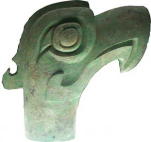 Sanxingdui=bird-dragon-like-bronze-head